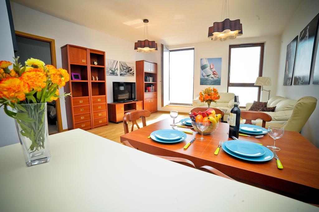 グディニャLuxury Rockefeller - Sea Towersアパートメント 部屋 写真
