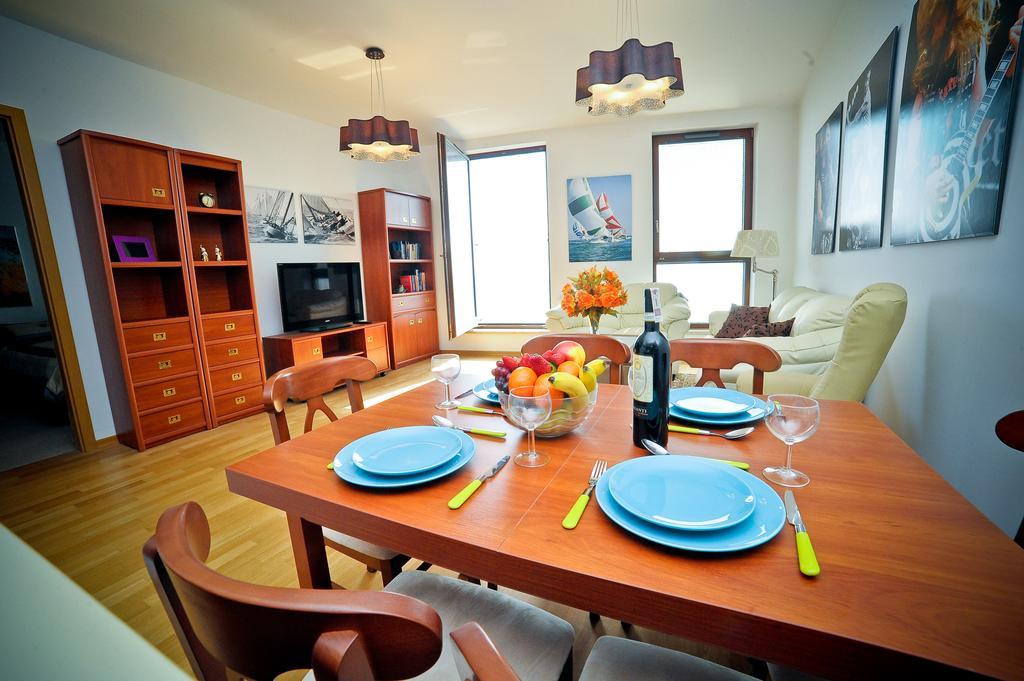 グディニャLuxury Rockefeller - Sea Towersアパートメント 部屋 写真